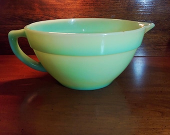 Bol para mezclar Fire King Jadeite verde jade vintage (desconchado en el borde, ver fotos)