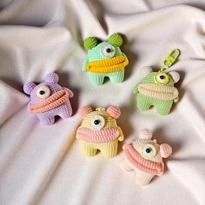 Easy Crochet Monster Keychain PDF Pattern, Crochet Funny One-Eyed Monster Amigurumi Tutorial, Funny Animal Keychain Crochet Halloween