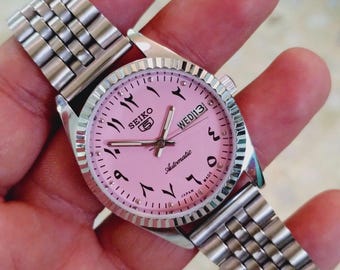 vintage Seiko 5 mens automatic pink dial stainless steel japan working wrist watch..35mm gift for him