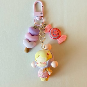 本物のポップマート ポップビーンアイスクリーム「スカルパンダ」キーチェーン