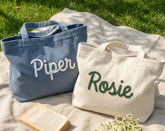 sac fourre-tout personnalisé à monogramme en chenille | Porte-monnaie personnalisé en velours côtelé avec fermeture à glissière | Cadeau de demoiselle d'honneur, sac de plage, cabas pour maman | Cadeau EVJF