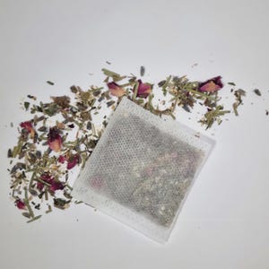 Handmade Herbal Sachet | Organic Aromatherapy Pouch | Natural Drawer Freshener
