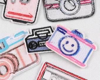 Camera Iron On Patch Set – Embroidered Camera Badge, Cute Retro Camera Patches for Clothes, DIY Jacket Patch, Scrapbook & Backpack Decor