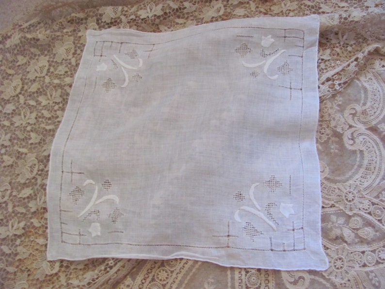 Hankie Beautiful Solid White Cotton Hankie Handkerchief