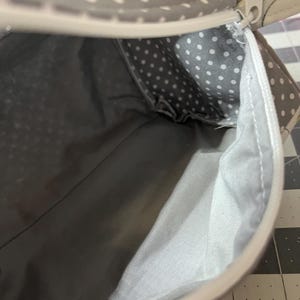 Diaper wipe pouch