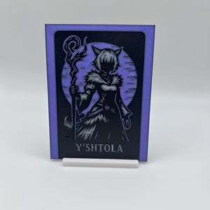 Y&#39;Shtola Side Panel