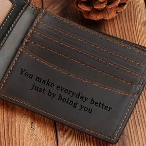 Vatertagsgeschenk, personalisierte Herren Geldbörse, echtes weiches braunes Leder, personalisiertes Geburtstagsgeschenk für ihn, Freund, Ehemann, Vater