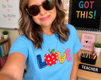 Camiseta unisex de algodón con estampado de amor a todo color para el Día de San Valentín.