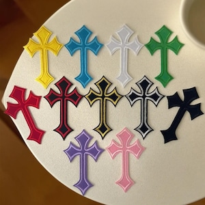 Gothic Cross Iron-On Embroidery Patch – Religious Faith Badge for Jackets, Backpacks, DIY Clothing, 11 Colors
