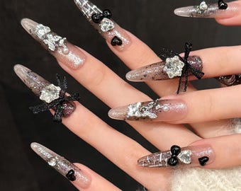 Zwarte strik strass pers op nagels, lange stiletto glitternagels, gotische coquette-nagels, handgemaakte 3D-bedelnagels, herbruikbare set