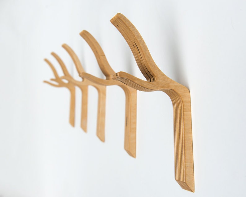 Деревянные крючки для вешалки. Крючок настенный. Деревянные крючки для вешалки. Деревянные крючки для вешалки. Деревянные крючки.