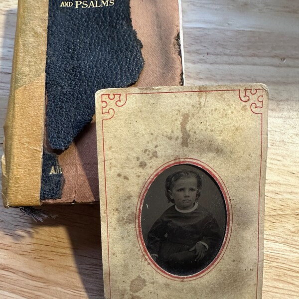 1901 Bible New Testament Emphasized Psalms with Childs Portrait Nelson Pocket