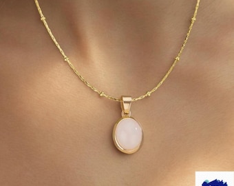 Collar con colgante de ópalo dorado • Collar con piedra delicada