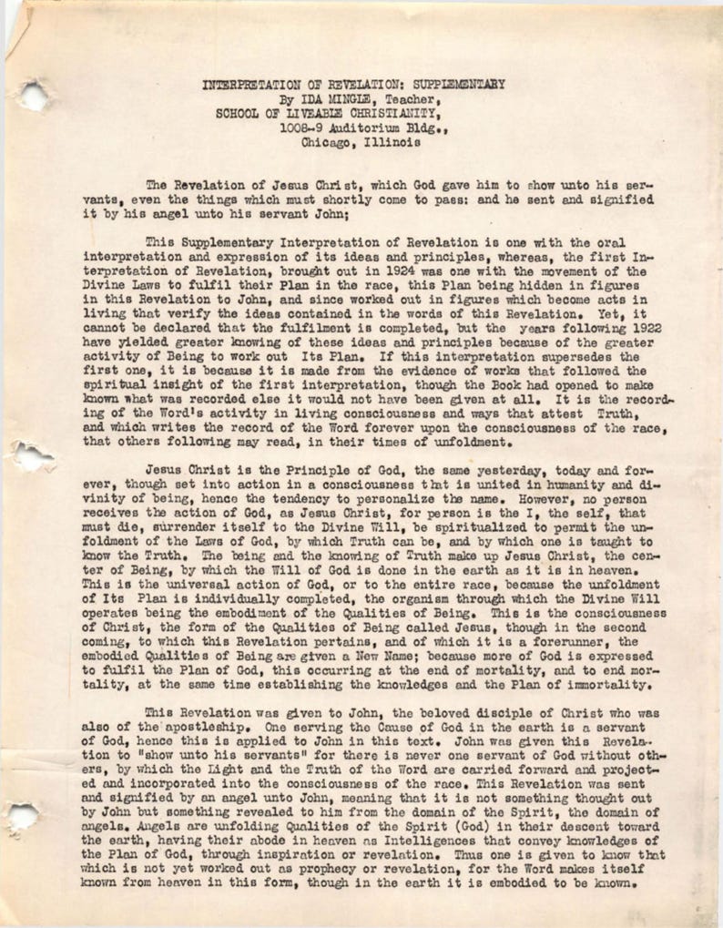 Puede incluir: Un documento mecanografiado antiguo titulado Interpretation of Revelation: Supplementary por Ida Mingle, School of Liveable Christianity, Chicago, Illinois. El texto analiza conceptos teol&oacute;gicos sobre la Revelaci&oacute;n de Jesucristo y Juan.