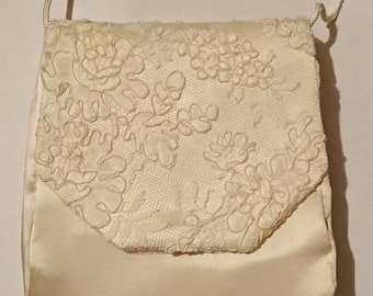 Ivory pure silk satin bag in ivory satin with ivory corded lace, for the bride, mother of the bride or bridesmaid