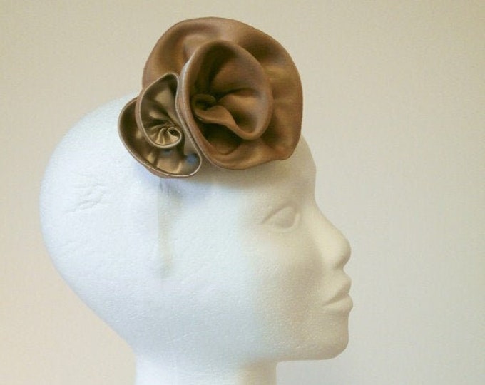 Hair clip with brown silk rosette flowers