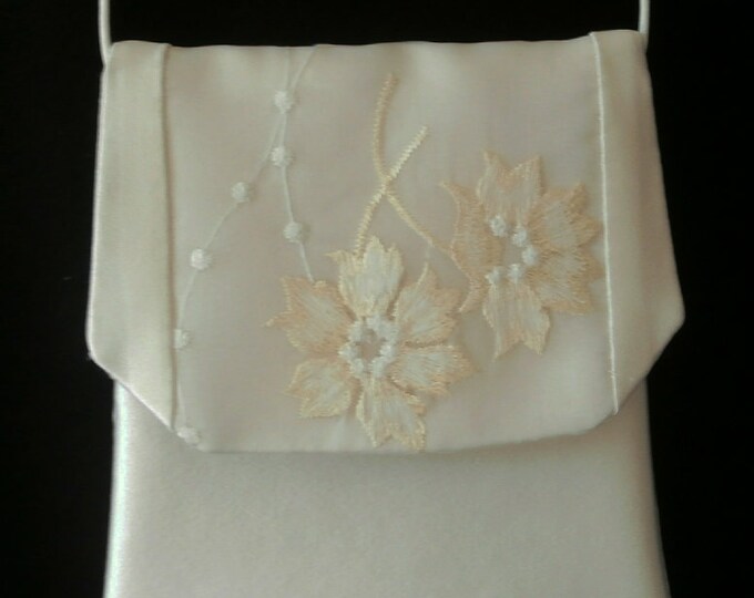 Small bag in ivory Silk,  wedding shoulder bag with embroidered flowers