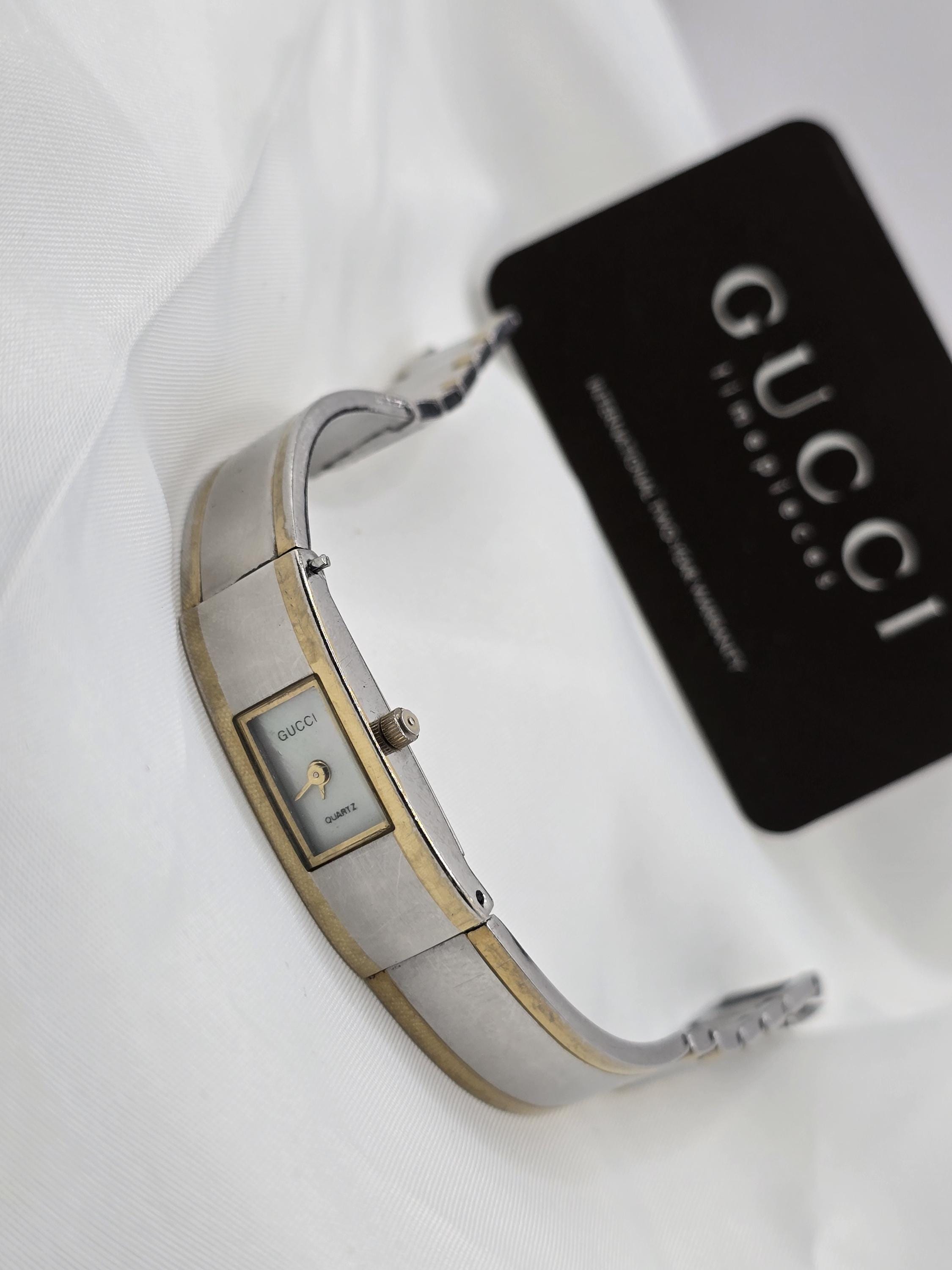 【極美品稼働中】GUCCI WATCH Vintage Ladies Gucci 2200 Wristwatch Working Boxed - Etsy