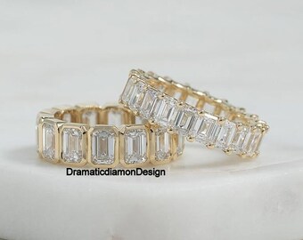 フルエタニティバンド、6 x 4 mm エメラルドカット モアッサナイト ダイヤモンドベゼルセット マッチングバンド、時代を超越したエレガンスが魅力のUプロングエタニティバンド、14Kゴールド