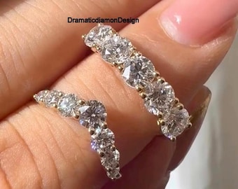 Alianza de boda con diamantes y moissanita de talla redonda, alianza a juego en forma de V, oro amarillo de 14k.