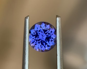 AAA Vivid Blue-Violet Tanzanite Gemstone | 0.85 Carat, 5.5mm Round Cut