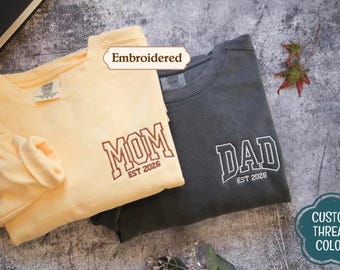 Premium Dad Sweatshirt, Custom Embroidered Father Gift, Personalized Kids name on sleeve
