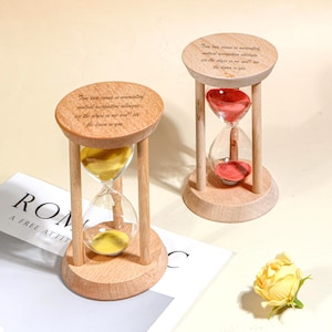 Clessidra personalizzata da 3/5/10/15/30 minuti con incisione, timer di sabbia personalizzato con cornice in legno di faggio - regalo ideale per lui e per lei, per la scrivania o per la casa