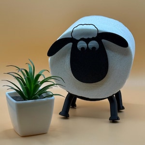 Shaun the Sheep Toilet Roll Holder | Funny Bathroom Decor | 3D Printed Sheep Toilet Paper Holder | Quirky Gift for Home or Farmhouse