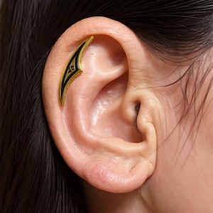 Hidden Helix Earring, Medieval Jewelry, Gothic Piercing, Cartilage Ear Cuff, 18g Earring, Dark Silver Jewelry
