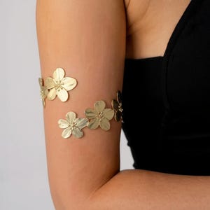 Gold Floral Arm Cuff Bracelet, Adjustable Upper Arm Jewelry, Boho Botanical Statement Accessory for Women, Festival or Gift