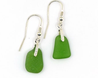 Sea Glass Earrings, Sterling Silver Earring, Emerald Green Earrings, Birthday Gift, Romantic Earrings, Sterling Earrings, Seaglass, e290