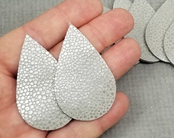 Silver Stingray Foiled Leather Teardrops, 4 Pairs of Tear Drop Shaped Leather Pieces, Metallic Tear Drops, Leather Shapes for Earring Making