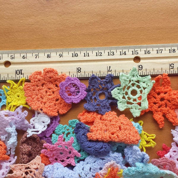 40 Mini Hand Dyed Crochet Doilies, Mixed Colors and Sizes of Mini Crochet Flowers, Tiny Doily Embellishments