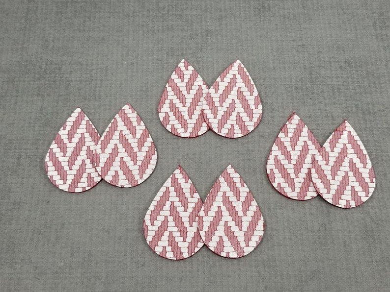 Leather Shapes for Earring Making 8 Pieces Chevron Pattern Leather Tear Drops Red with White 4 Pairs of Leather Teardrops