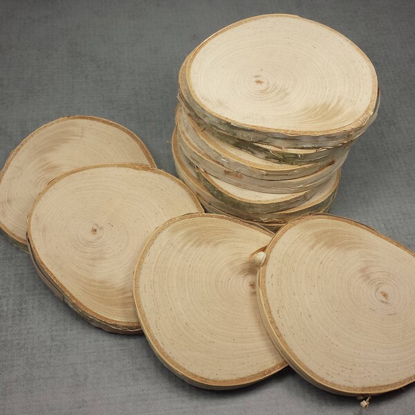 12 große Holz-Scheiben, von Hand geschnitten und geschliffen 3,5 bis 4 Zoll weiß Birke Holz Untersetzer, Holz Runden für DIY Ornamente und Feiertage