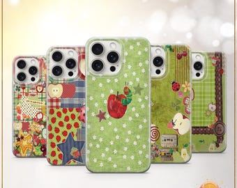 Funda para teléfono Apple Twee con diseño de granja estilo cottagecore, estilo patchwork retro, verde, vintage, manzanas y mariquitas, para iPhone 13, iPhone 14, iPhone 15 y iPhone 16.