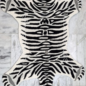 Monochrome Tiger Stripe Rug Black & White Wool Carpet Modern Hand-Tufted Animal Print Rug JungleInspired Area Rug for Living Room or Bedroom