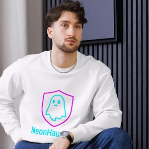 Vintage Fear Club Tee - Must-Have for Horror Fanatics