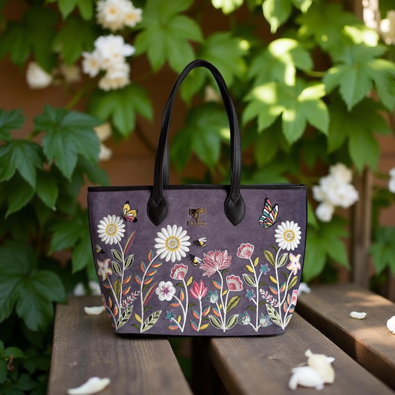 Women's Beach Tote Bag: Floral Botanical Embroidered Shoulder Bag