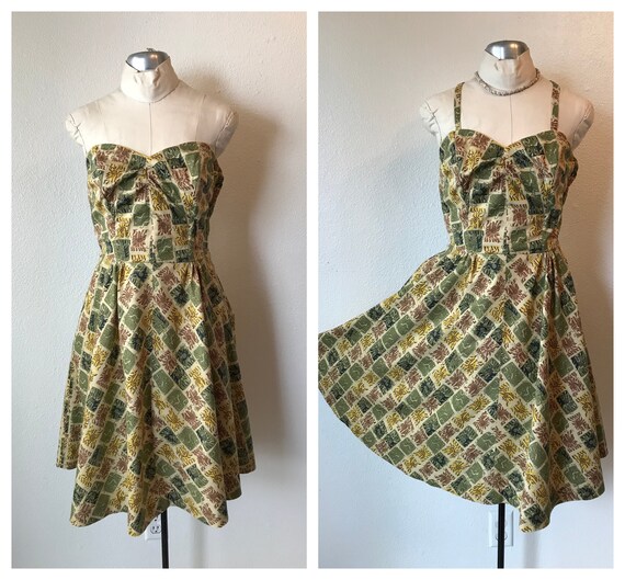 VTG 50s Hawaiian Novelty Tiki Pinup Bombshell Dres