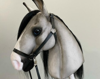 Cavallo a dondolo grigio maculato: regalo per gli amanti dell'equitazione