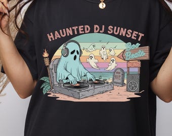 Vintage Chill Ghost DJ T-Shirt: Comfort Colors Halloween Party Tee