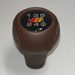Manual transmission   speed  retro style Shift Knob Fits For Tacoma (05-15) ,Tundra and other models witht Thread pitch 12x1.25 mm