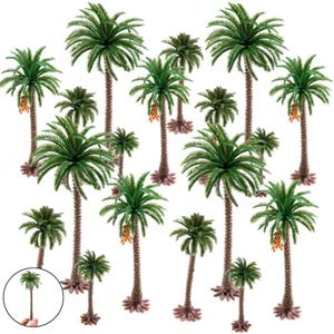 Könnte beinhalten: Eine Sammlung von Miniatur-Palmen mit grünen Wedeln und braunen Stämmen. Einige Bäume haben kleine orangefarbene Büschel. Die Bäume sind unterschiedlich groß und vor weißem Hintergrund angeordnet.