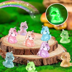 Cute Miniature Mini Unicorn Resin Luminous, Mini Glow in the Dark Unicorns Ornaments, Tiny Unicorn Miniatures for Fairy Garden Decor Crafts