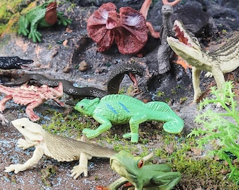 Miniature Reptile Figurine Set | Mini Reptile Figurines | Komodo Crocodile & Snake Animals Miniatures Toys Decorations | Animal Lovers Gift