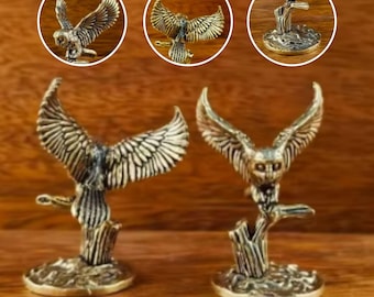 真鍮製ツリーフクロウミニチュアフィギュア 1個 ミニチュア鳥動物像 デスクや棚の装飾に最適 | ミニマリストな棚と落ち着いた雰囲気のホームデコレーションに最適
