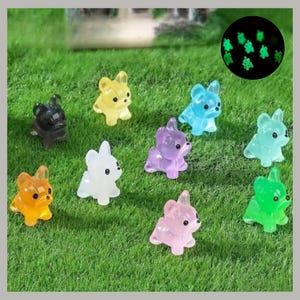 Glow-in-the-Dark Mini Resin Dogs, Miniature Glow Dogs, Luminous Resin Dog Figurines, Handcrafted Resin Dogs for Fairy Garden & Night Decor
