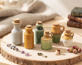 1:12 Scale Mini Ceramic Seasoning Jars | Dollhouse Kitchen Accessories | Mini Spice Jars | Miniature Jar Decoration | Gift for Craft Lovers