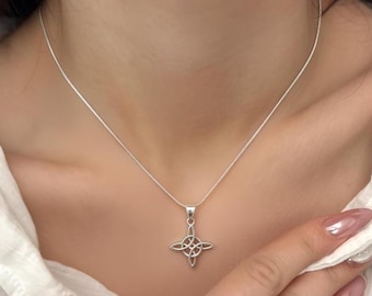 Collar de nudo de bruja de plata esterlina, delicada y minimalista cadena de serpiente.